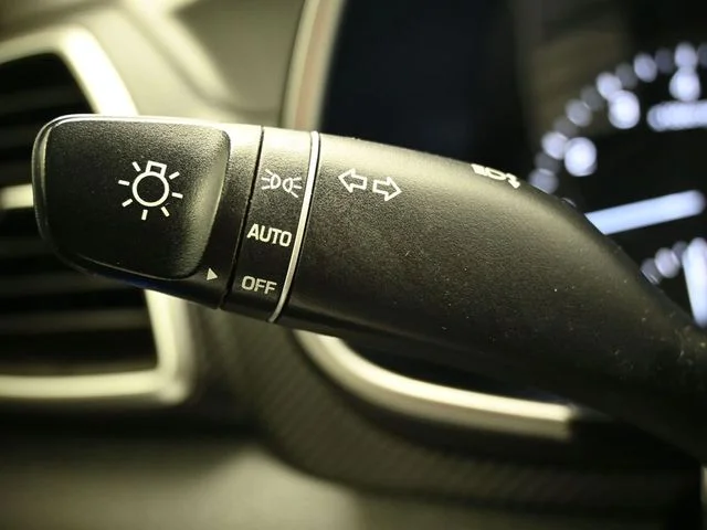 Used 2021 Gray Hyundai Value image 25
