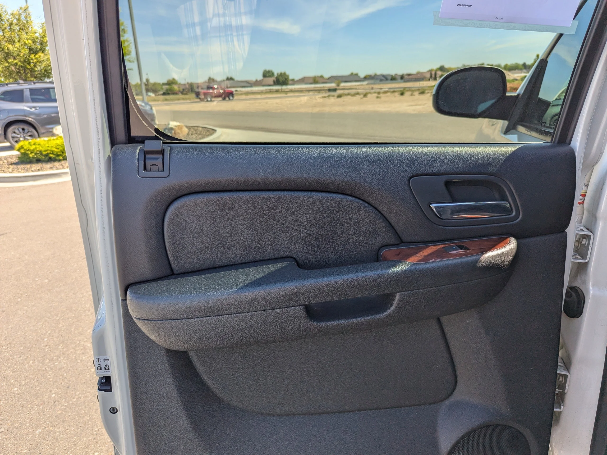 Used 2014 White Diamond Tricoat GMC SLT image 27