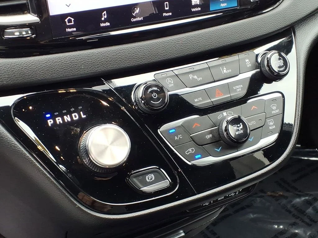 2025 Chrysler Pacifica Select - Photo 20