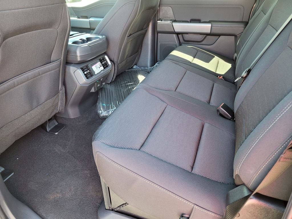 New 2026 Gray Ford XLT image 6