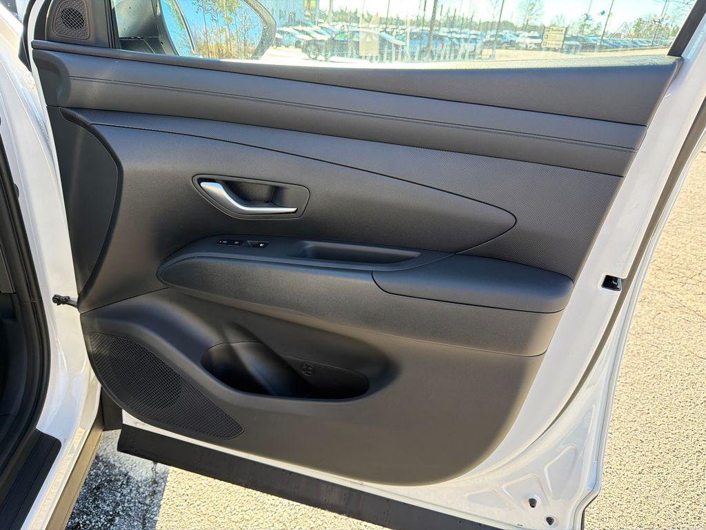 New 2026 White Hyundai SEL AWD image 14