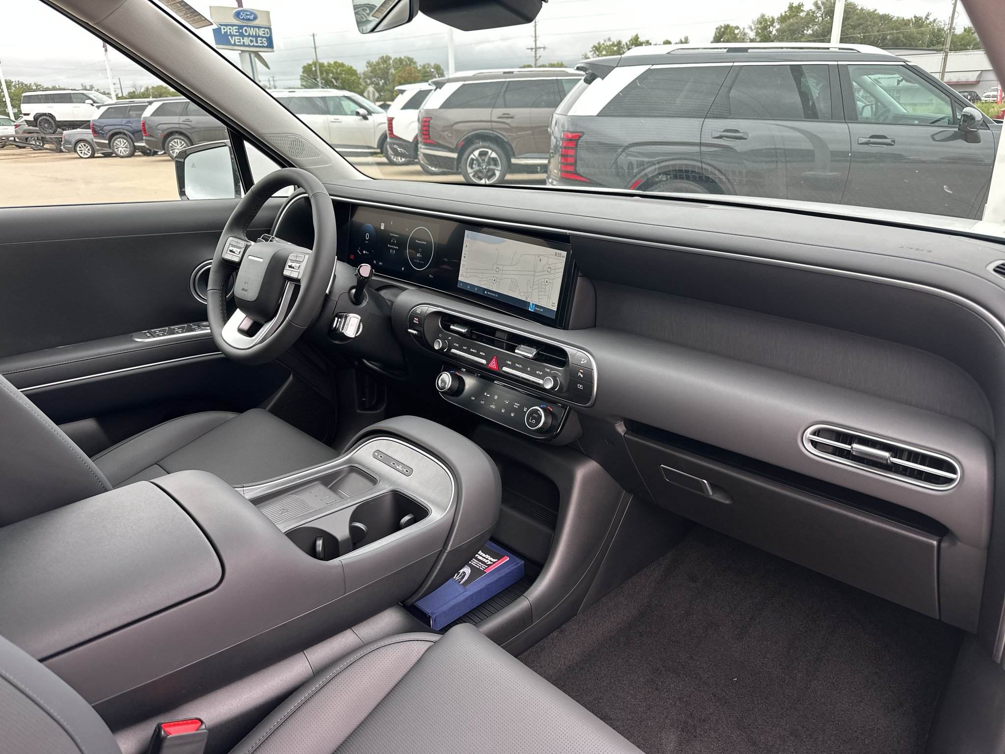 New 2027 Creamy White Pearl Hyundai SEL 7P image 6