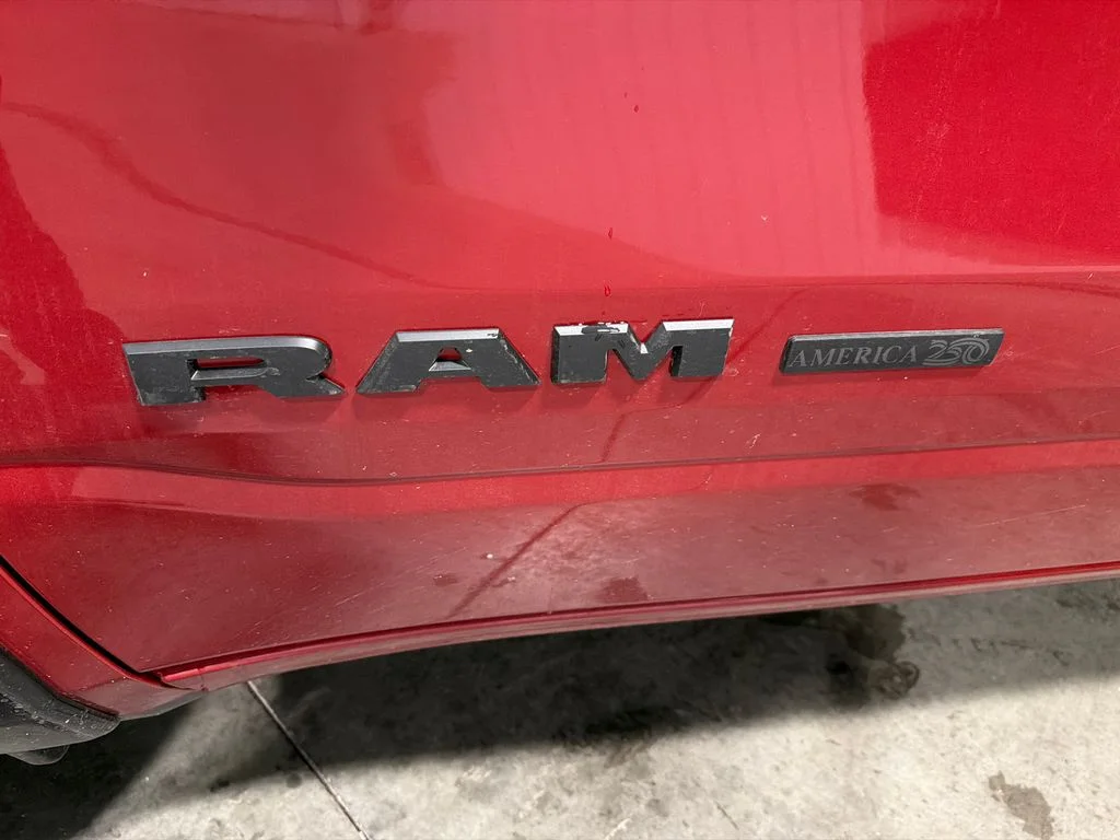 New 2026 Molten Red Pearl-Coat Exterior Paint RAM Big Horn image 13