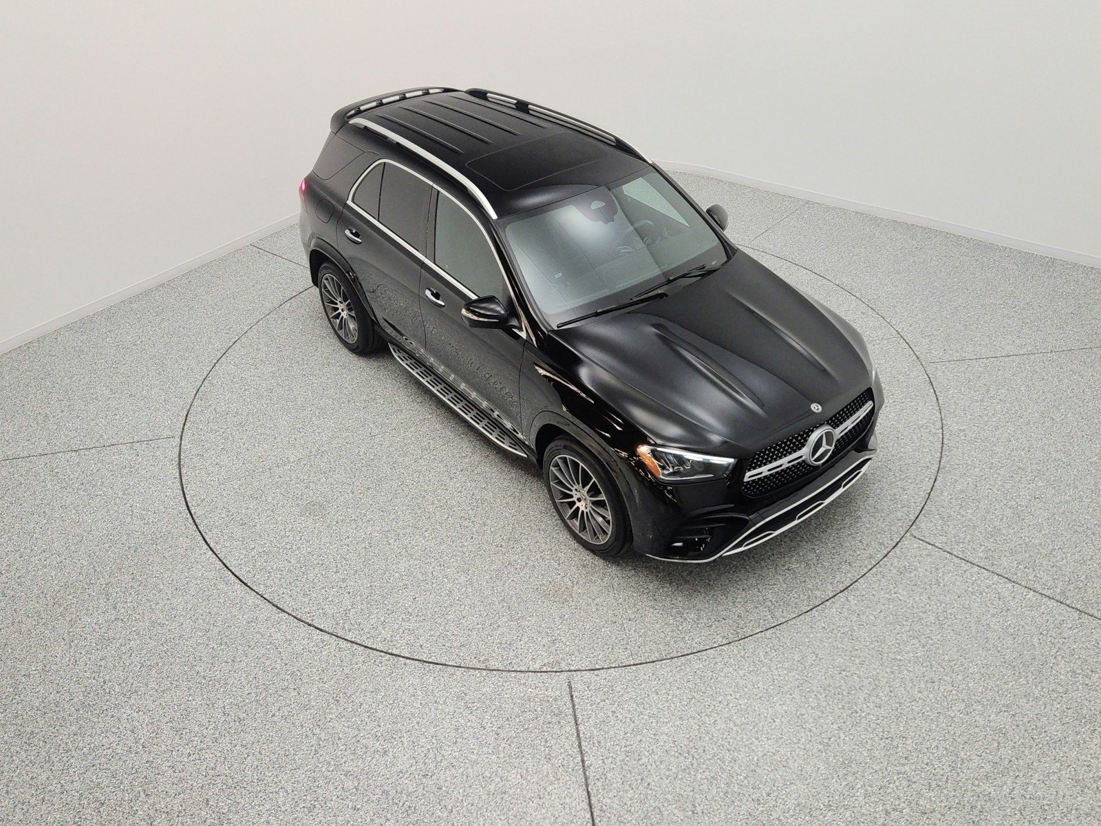 Used 2024 Black Mercedes-Benz GLE 350 4MATIC® SUV image 11