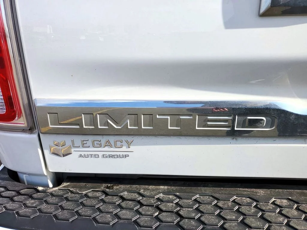 Used 2017 Bright White Ram Limited image 14