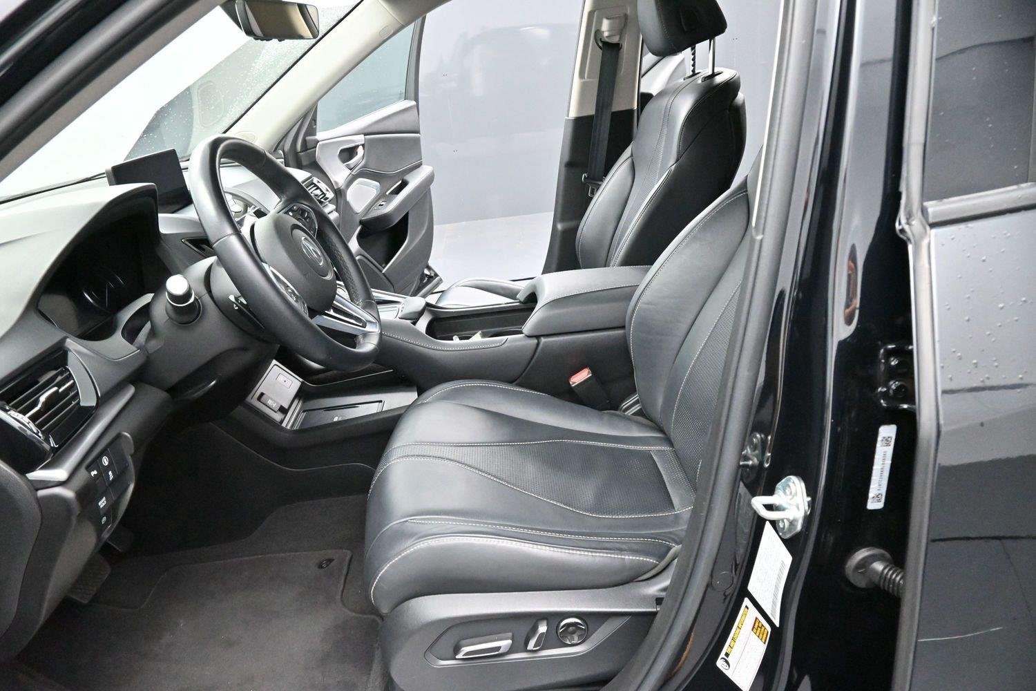 Used 2024 Majestic Black Pearl Acura SH-AWD w/Tech image 13
