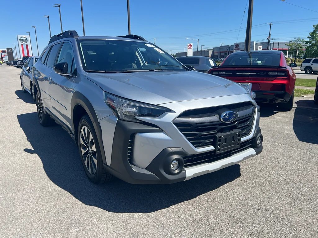 2023 Subaru Outback Limited's photo