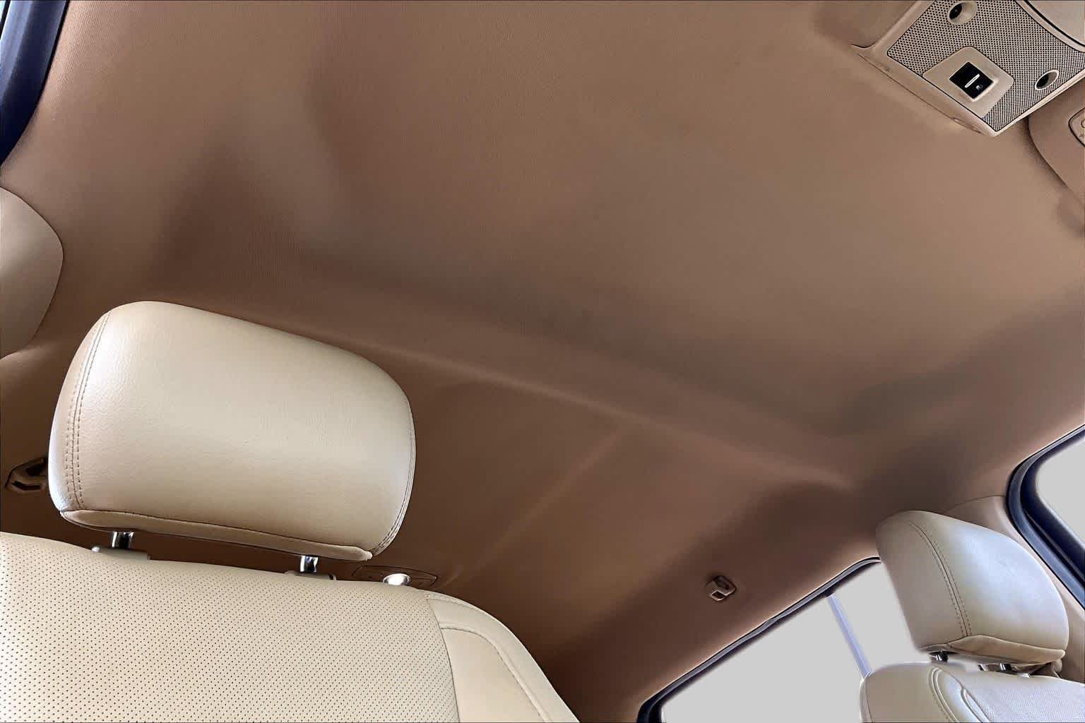 Used 2017 Caribou Metallic Ford Lariat image 13