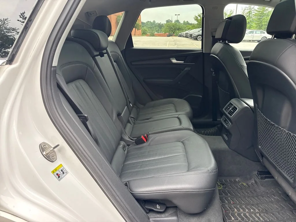 Used 2018 White Audi 2.0T Premium Plus image 29