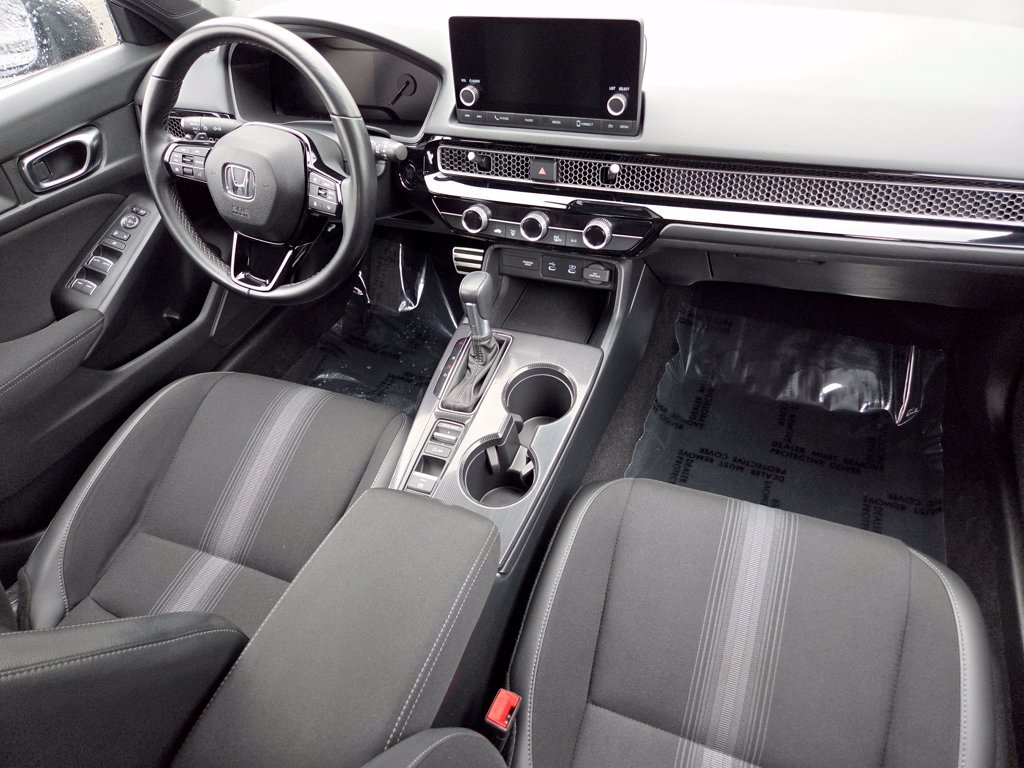 2025 Honda Civic Hatchback Sport - Photo 30