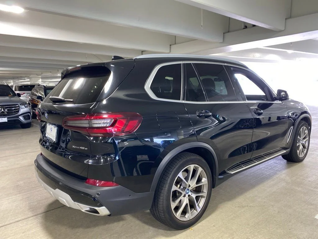 Used 2023 Jet Black BMW xDrive45e image 5