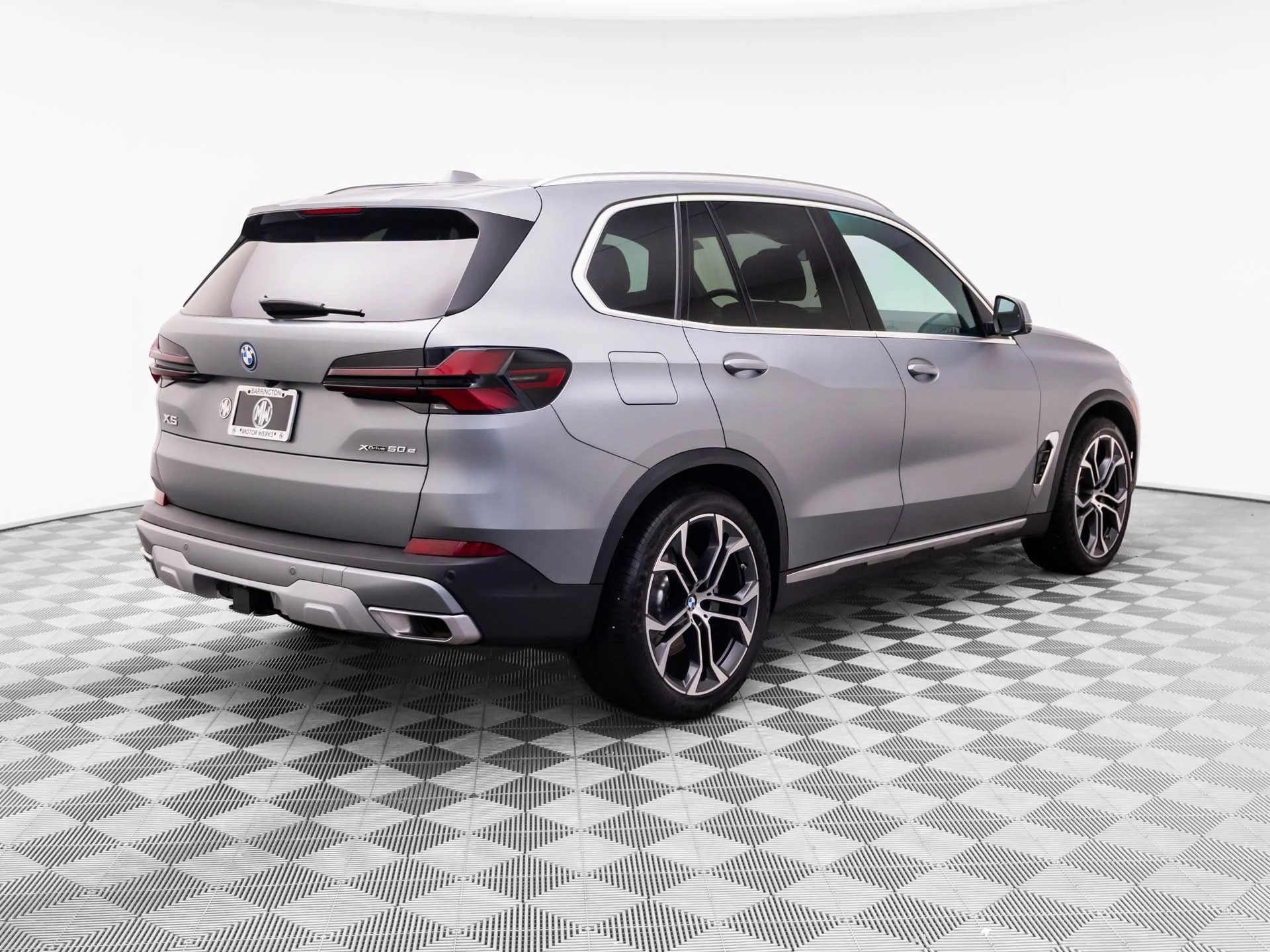 Certified Used 2026 Gray BMW xDrive50e image 5