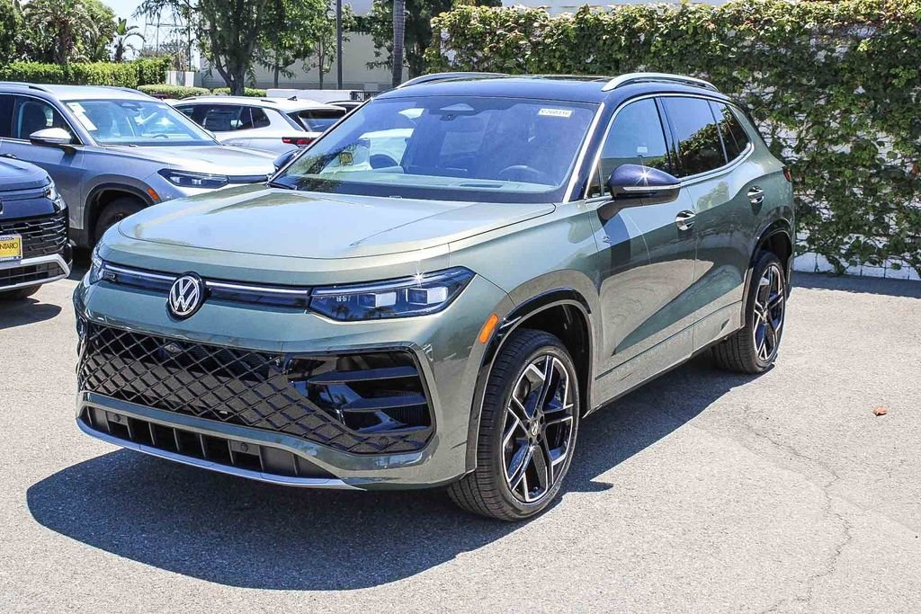 New 2026 Green Volkswagen 2.0T SEL R-Line Turbo image 3