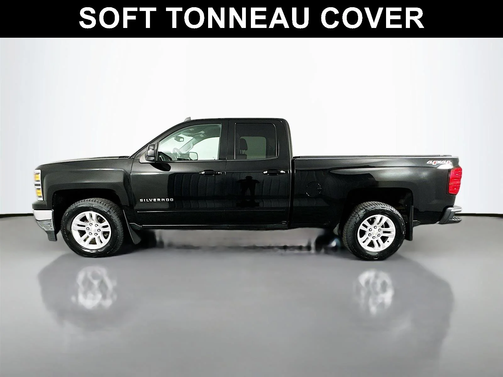 Used 2015 BLACK Chevrolet LT image 8