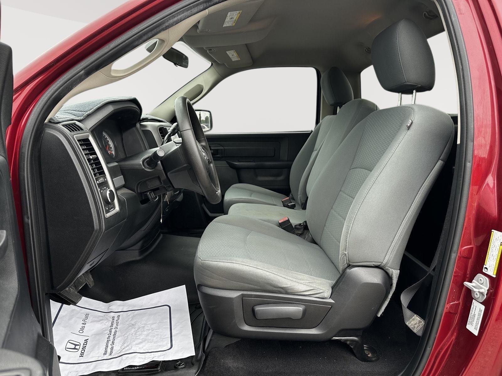 Used 2015 Deep Cherry Red Crystal Pearlcoat Ram Tradesman image 7