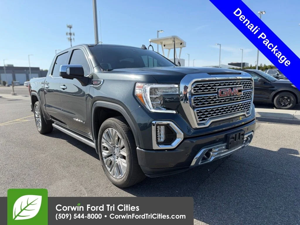 2021 GMC Sierra 4WD Crew Cab Short Box Denali's photo