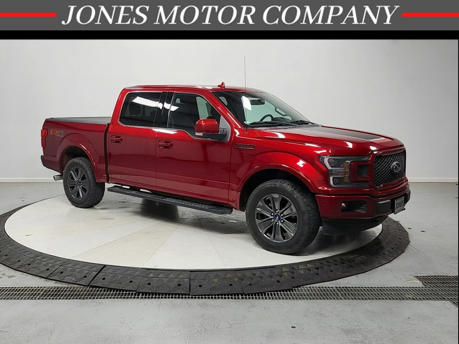 Used 2018 Red Ford Lariat image 1