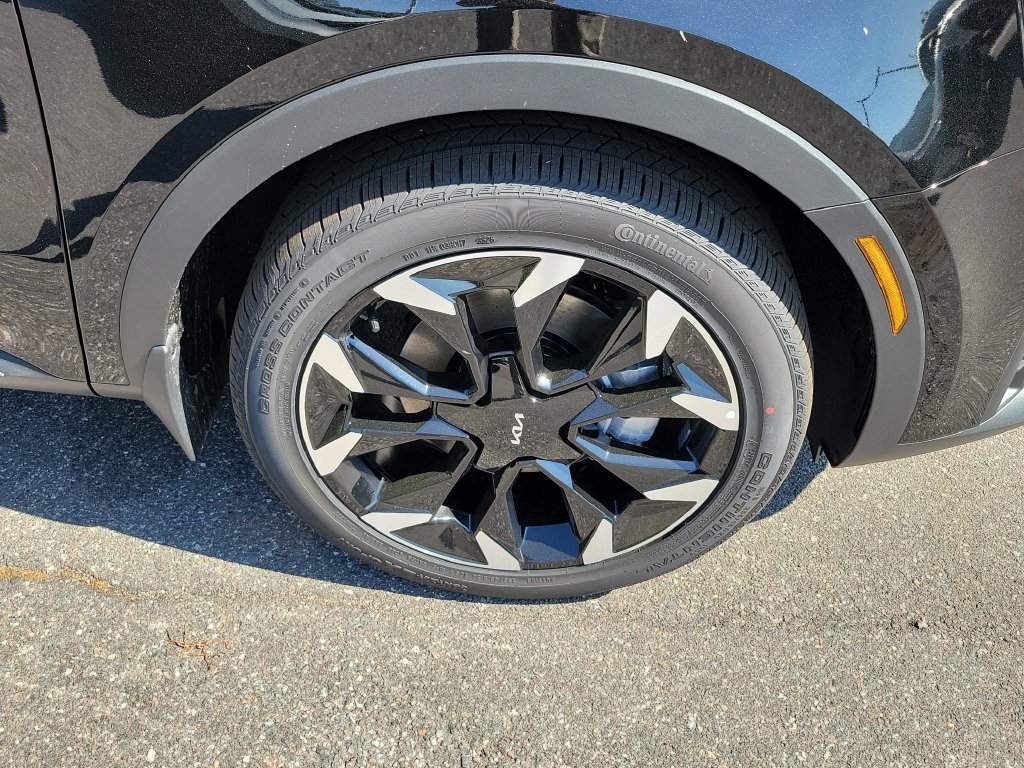 New 2026 Ebony Black Kia EX image 42