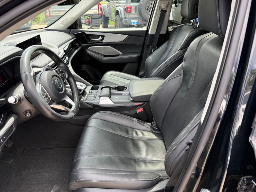 Used 2024 Majestic Black Pearl Acura Technology image 12