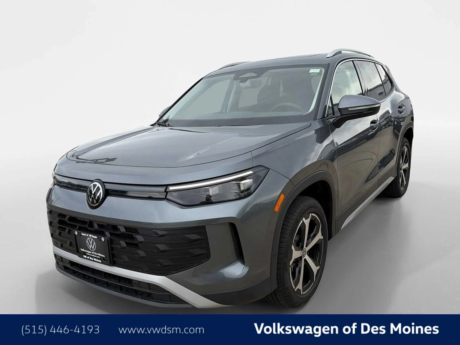 2026 Volkswagen Tiguan 2.0T SE 4Motion's photo