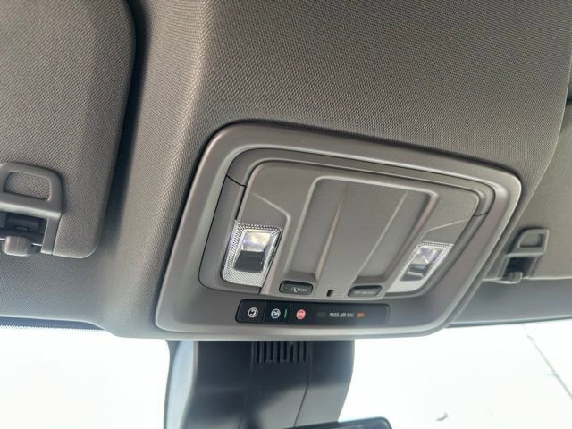 2025 Chevrolet Silverado 1500 LT - Photo 25