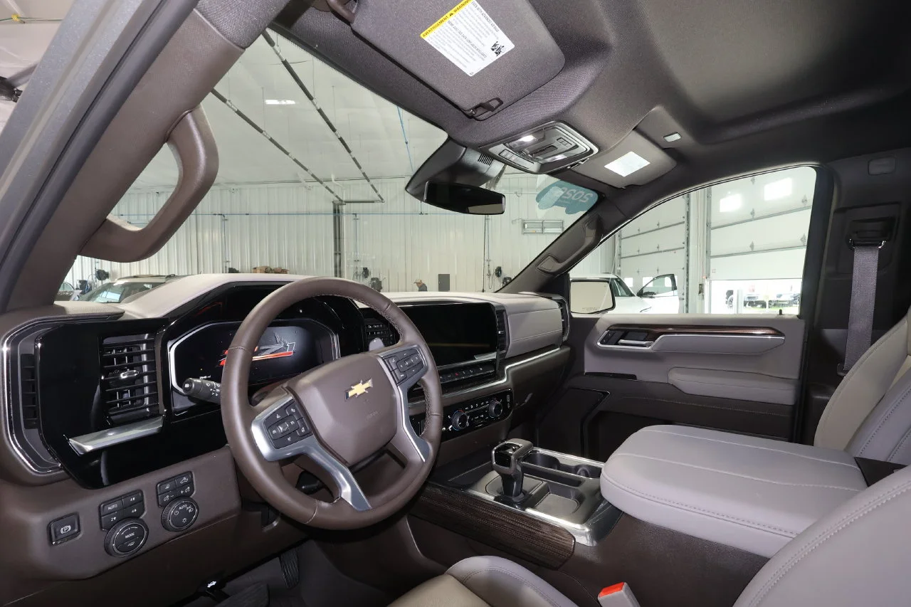 Used 2026 Sterling Gray Metallic Chevrolet LT image 9