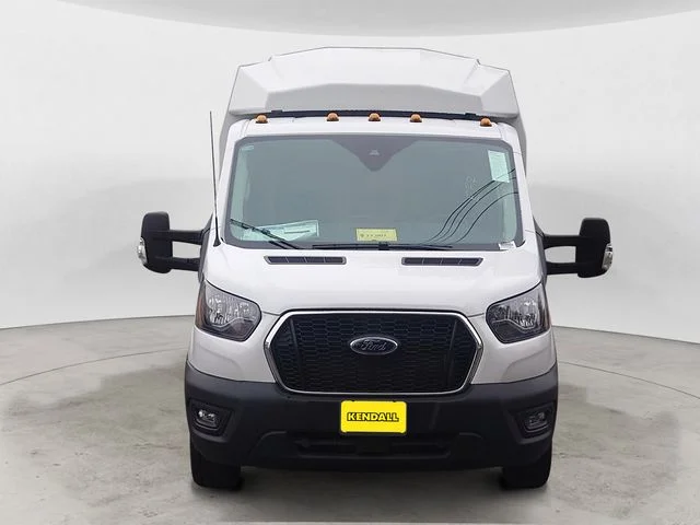 New 2024 Oxford White Ford Base image 8