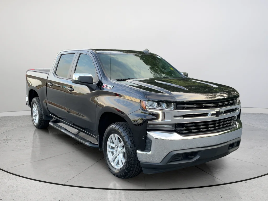 Used 2021 Black Chevrolet LT image 1