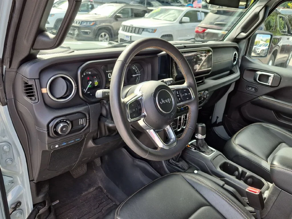 Used 2024 Gray Jeep Sahara 4xe image 12