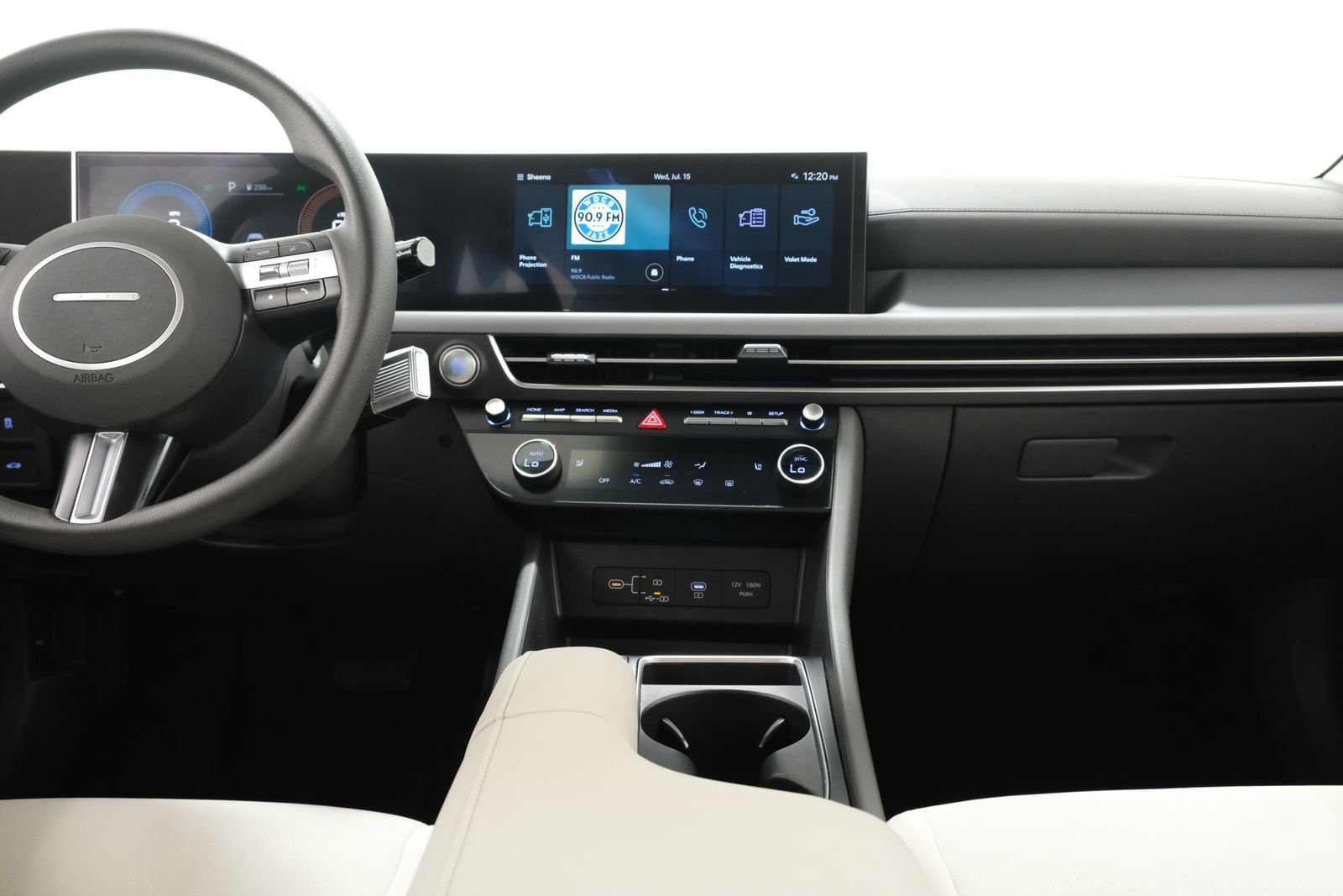 Used 2025 Portofino Gray Hyundai SEL image 9