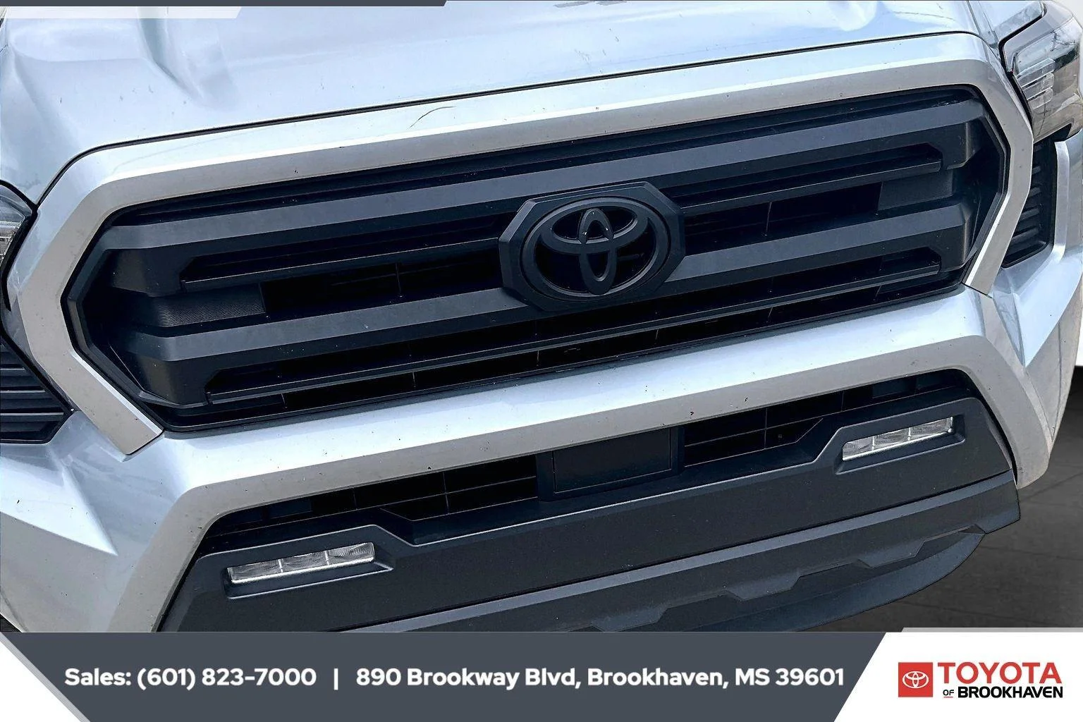 Used 2024 Celestial Silver Metallic Toyota SR5 image 21