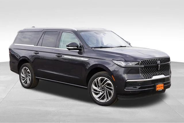 2025 Lincoln Navigator L