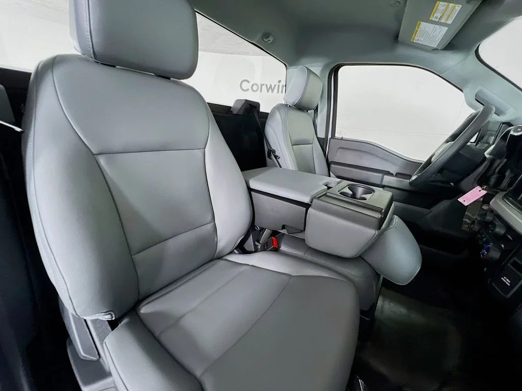 2025 Ford F-350 Super Duty Chassis Cab XL - Photo 15