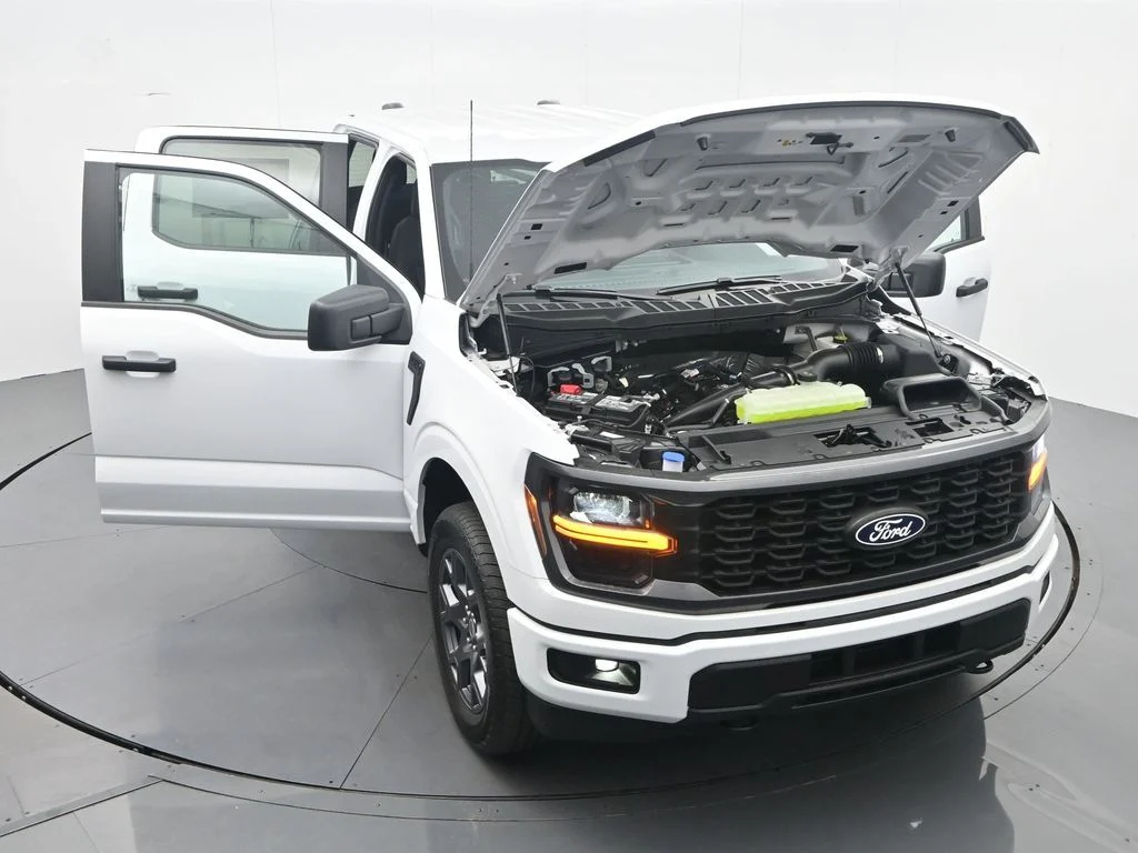 New 2026 Oxford White Ford STX® image 43