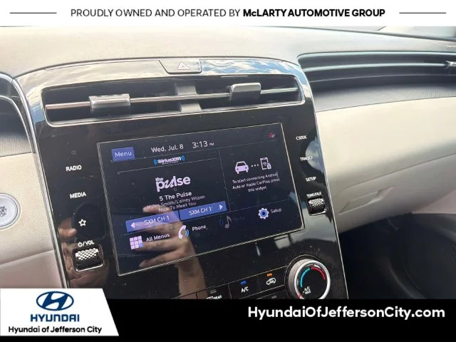 Used 2023 Black Hyundai SEL image 40
