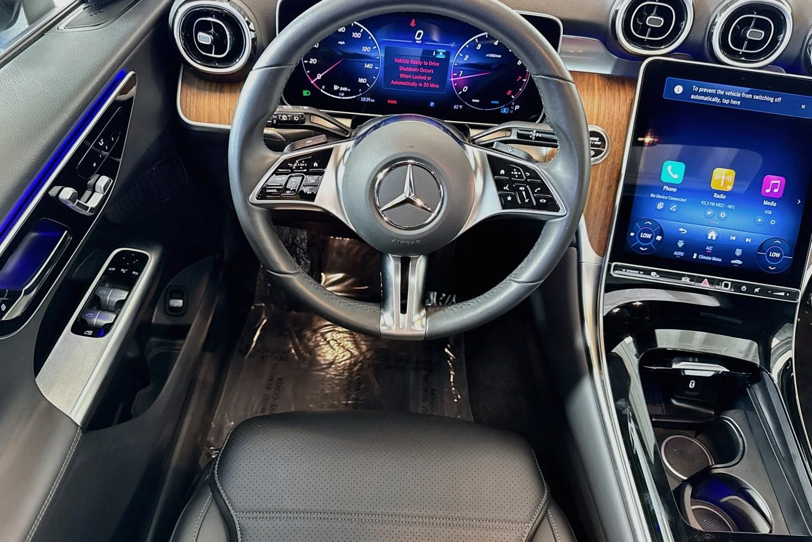 Used 2026 Black Mercedes-Benz GLC 300 image 21