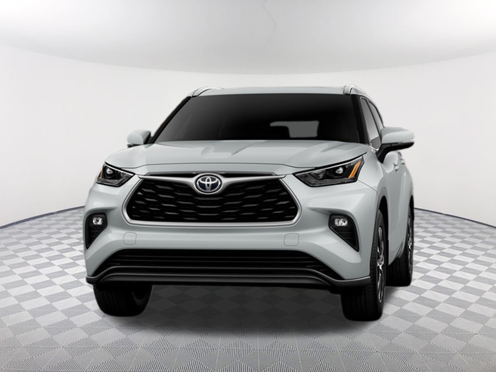 New 2026 Wind Chill Pearl Toyota XLE image 18