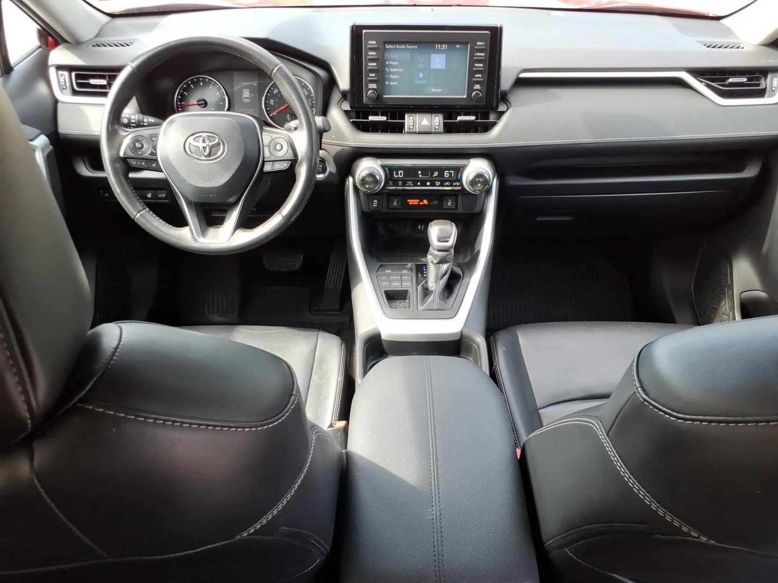 Used 2019 Ruby Flare Pearl Toyota XLE Premium image 21