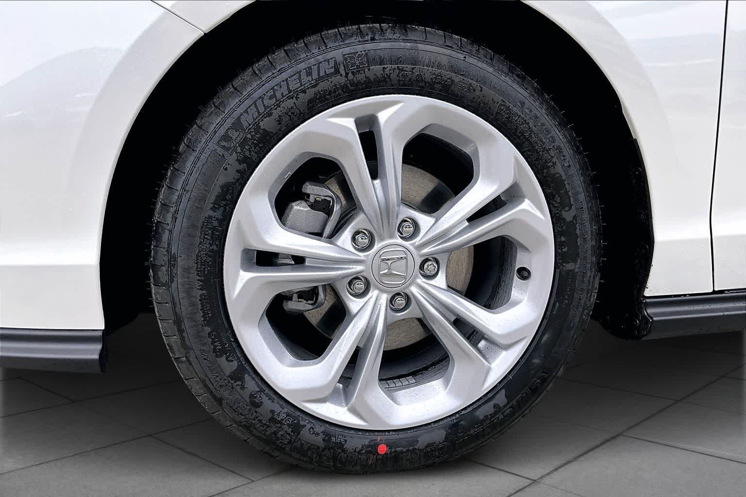 2026 Honda Accord LX - Photo 12