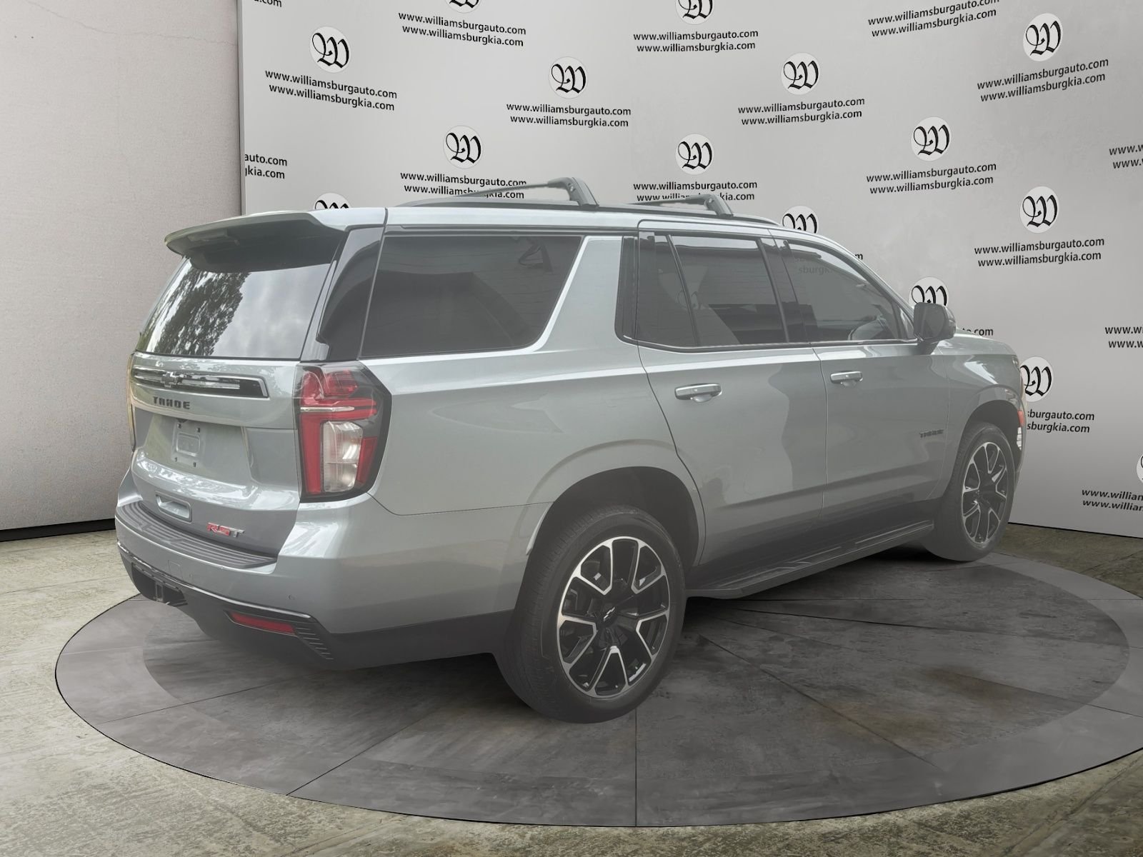 Used 2024 Gray Chevrolet RST image 5