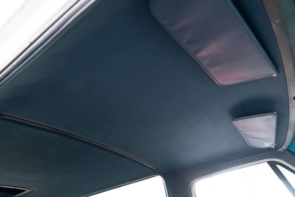 Used 1988  Dodge 100 image 43