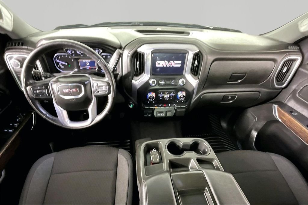 Used 2020 Black GMC SLE image 8