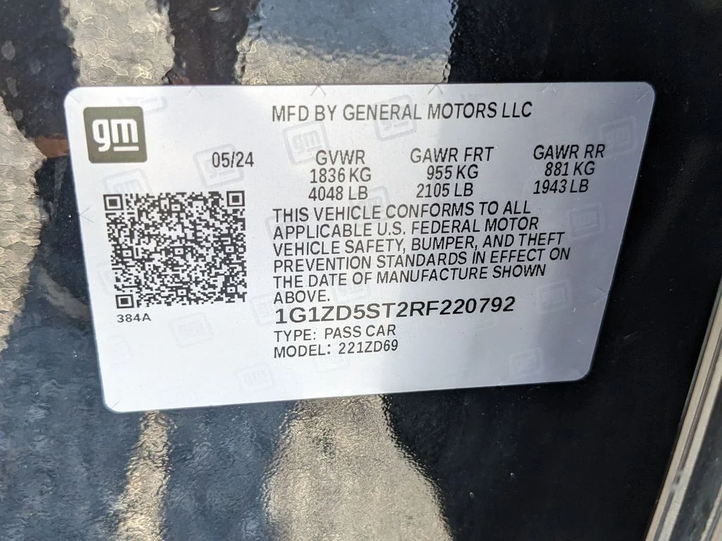 Used 2024 Black Chevrolet LT image 34