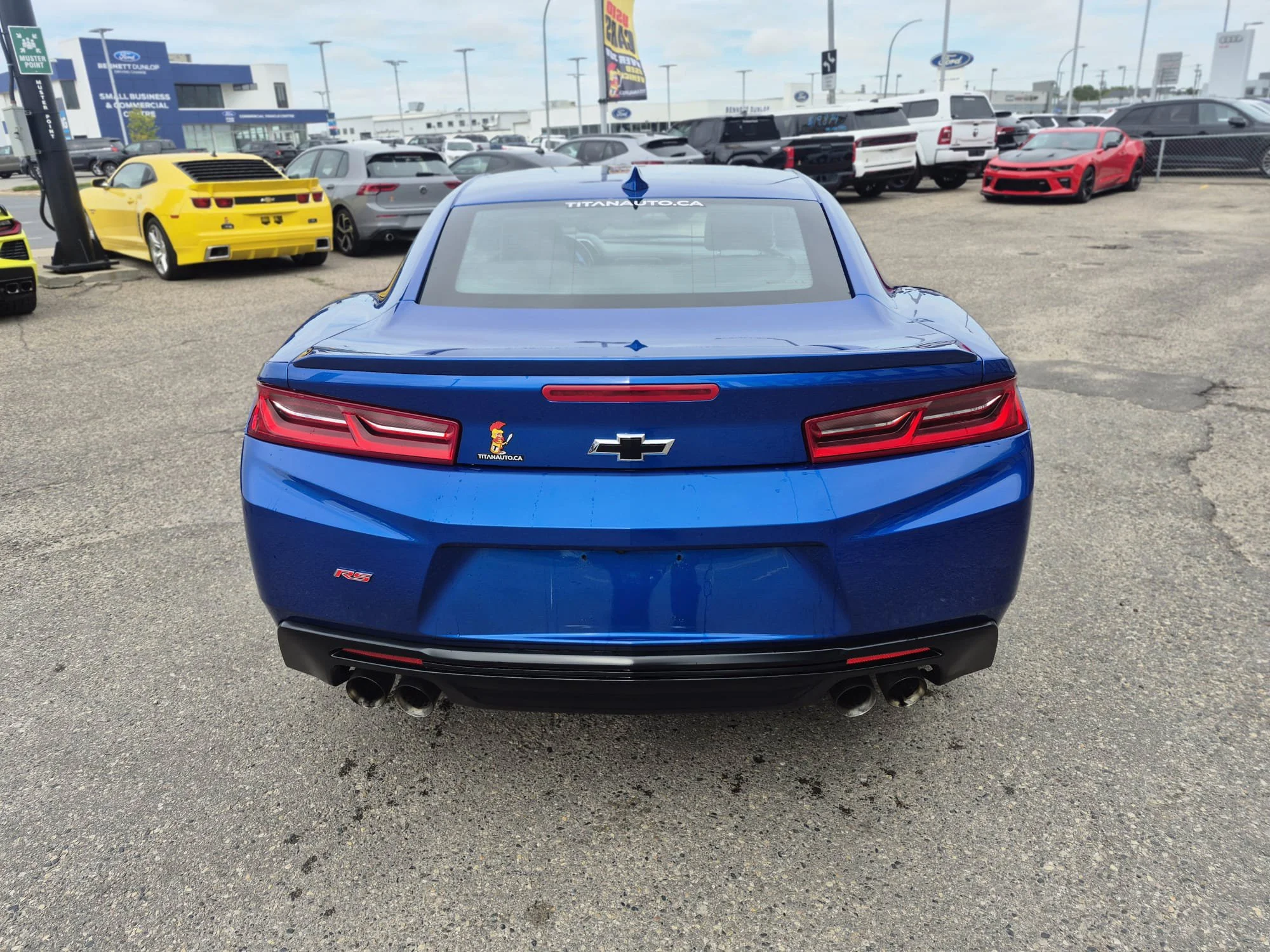 Used 2017 Hyper Blue Metallic Chevrolet 2LT*335HP!! | Hyper Blue Metallic | Cooled Leather | Sunroof | Bose Audio | Park Assist | CarPlay image 13