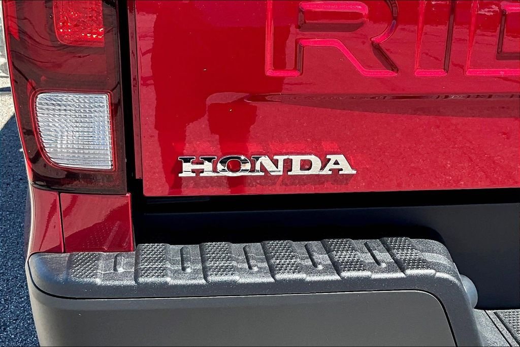 New 2026 Radiant Red Metallic II Honda RTL image 8