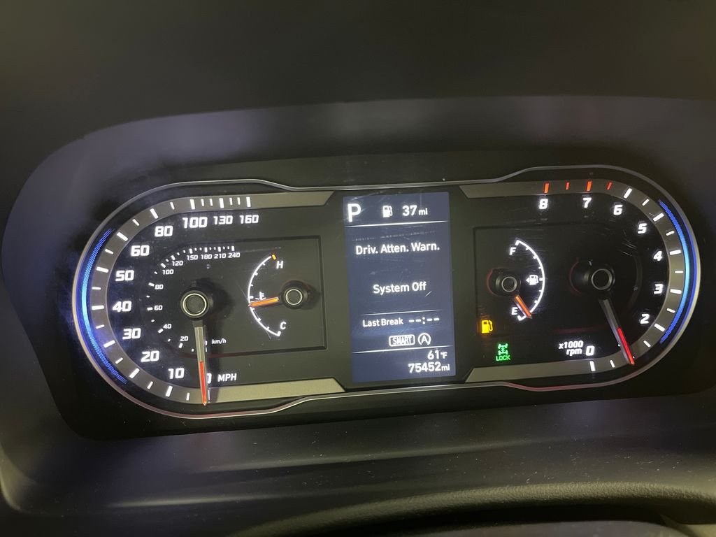 Used 2024 Black Hyundai SEL image 22
