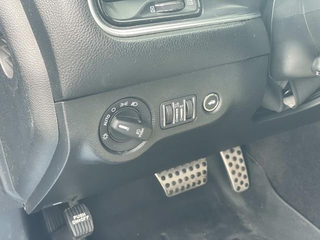 Used 2018 Blue Dodge R/T image 18
