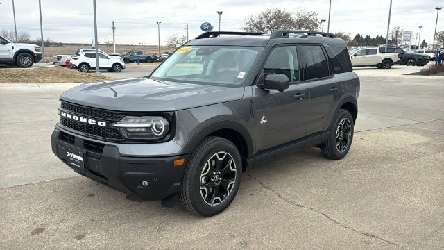 New 2026 Carbonized Gray Metallic Ford Outer Banks® image 37