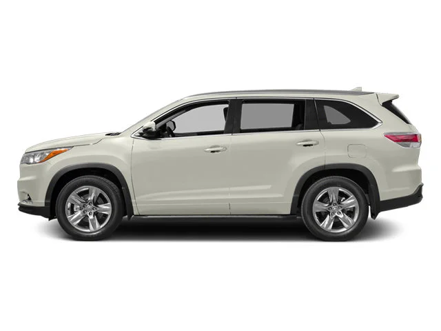 Used 2014 Blizzard Pearl Toyota LE image 3