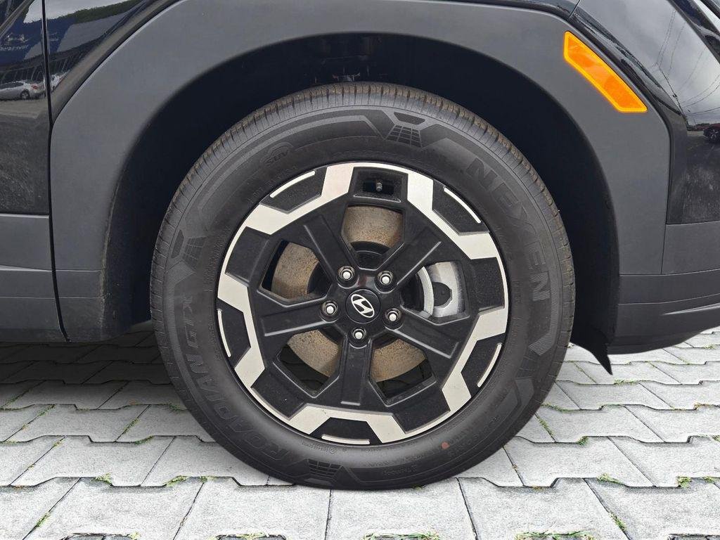 New 2026 Black Hyundai SEL FWD image 3